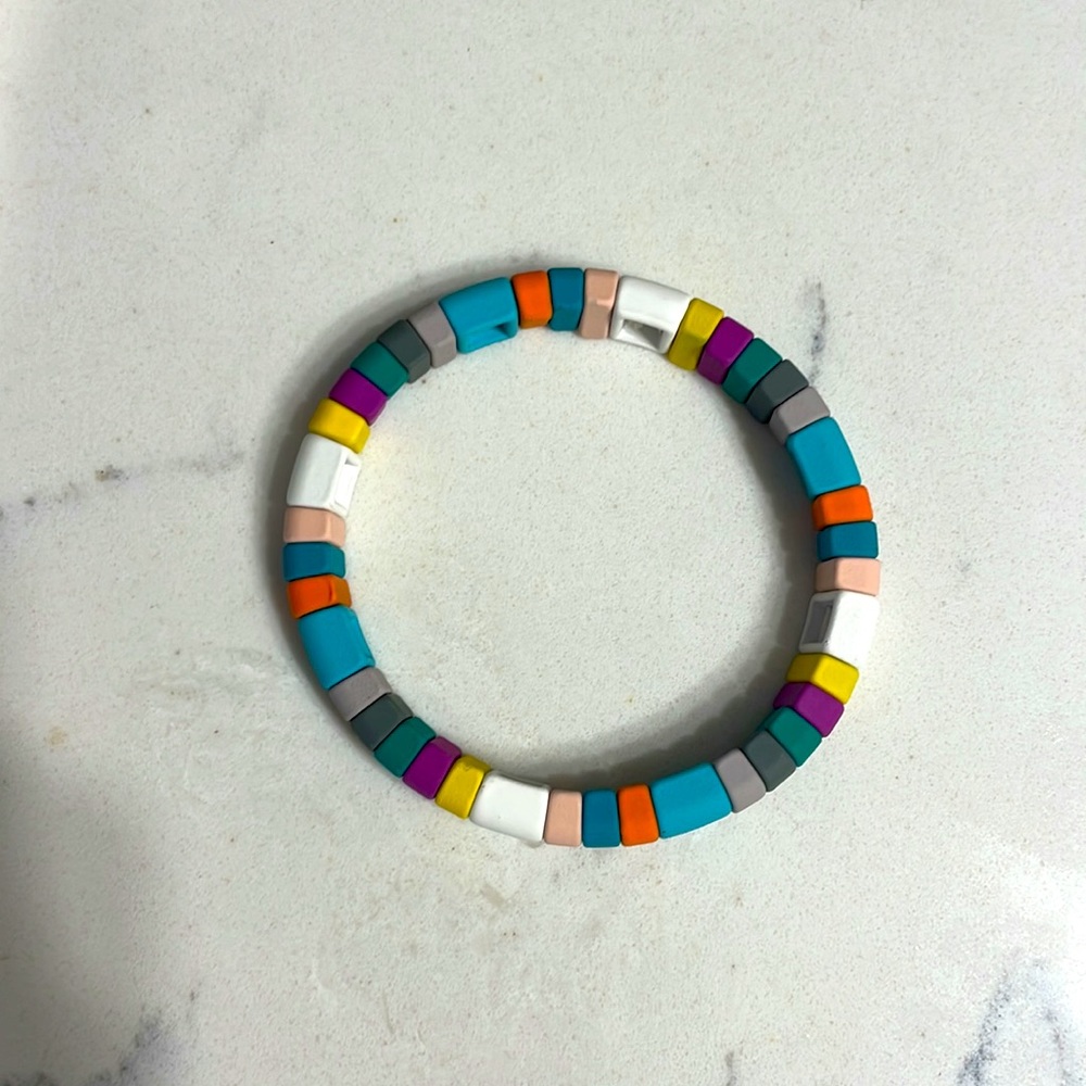 🎉FREE W/ A PURCHASE!